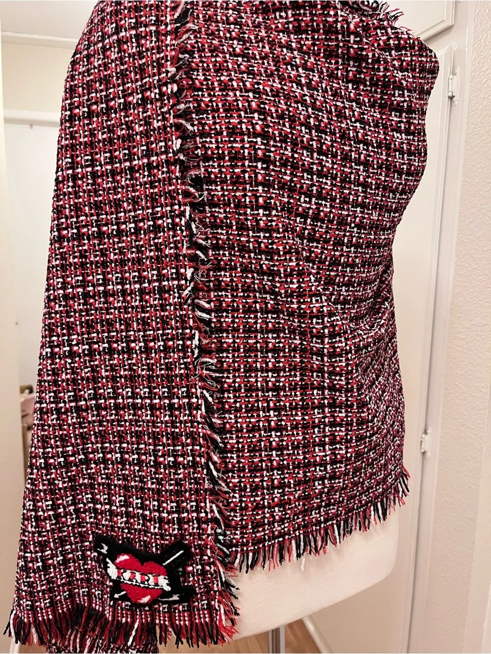 NWT Karl Lagerfeld Tweed Fringe Shawl - Red, White & Black with KARL Heart Patch